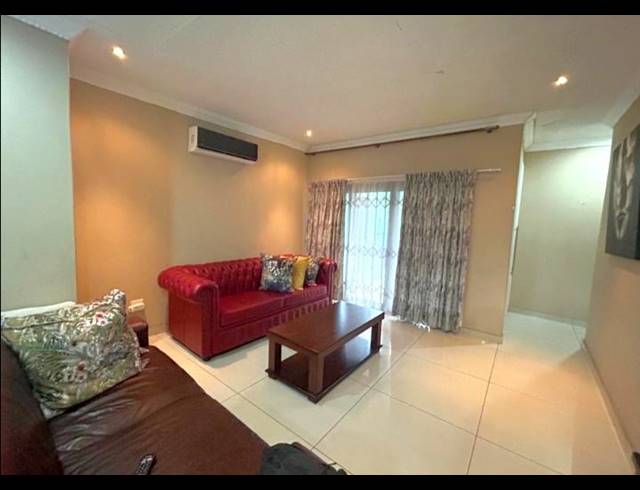 2 BEDROOM TOWNHOUSE FOR SALE IN MEER EN SEE